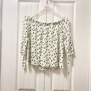 Propaganda Off-the-Shoulder Blouse Ivory Black Leaf Pattern - S